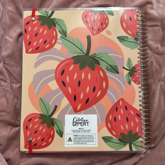 Strawberry Themed 2026 Weekly Planner - Picture 3 of 12